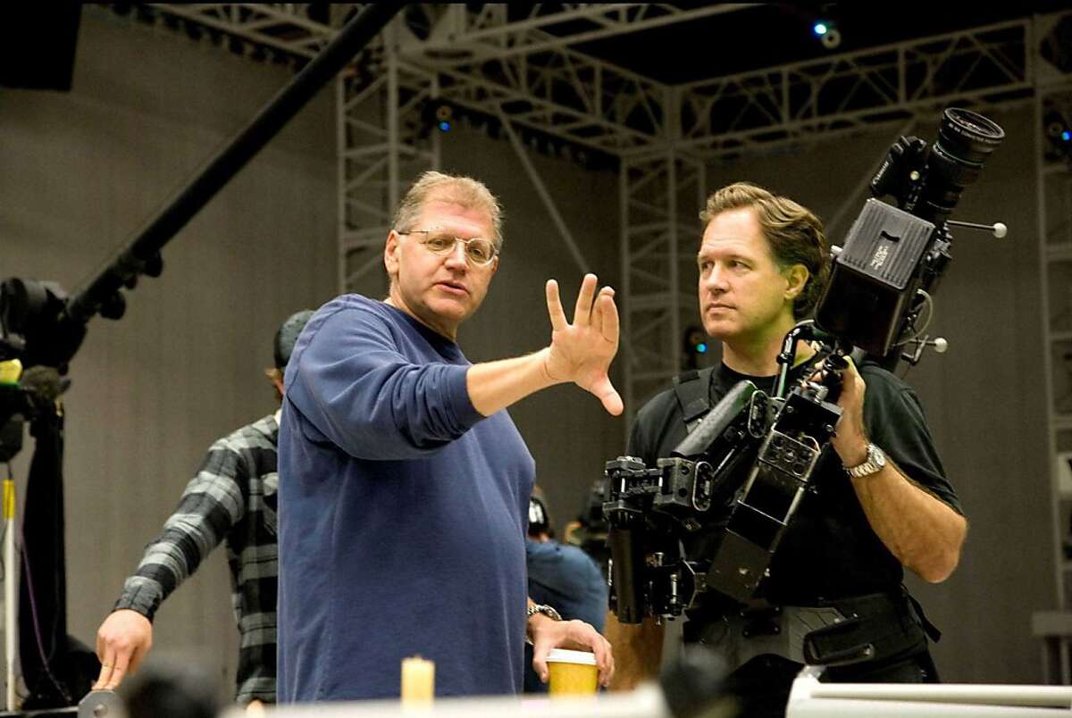 Robert Zemeckis takes 'Flight'