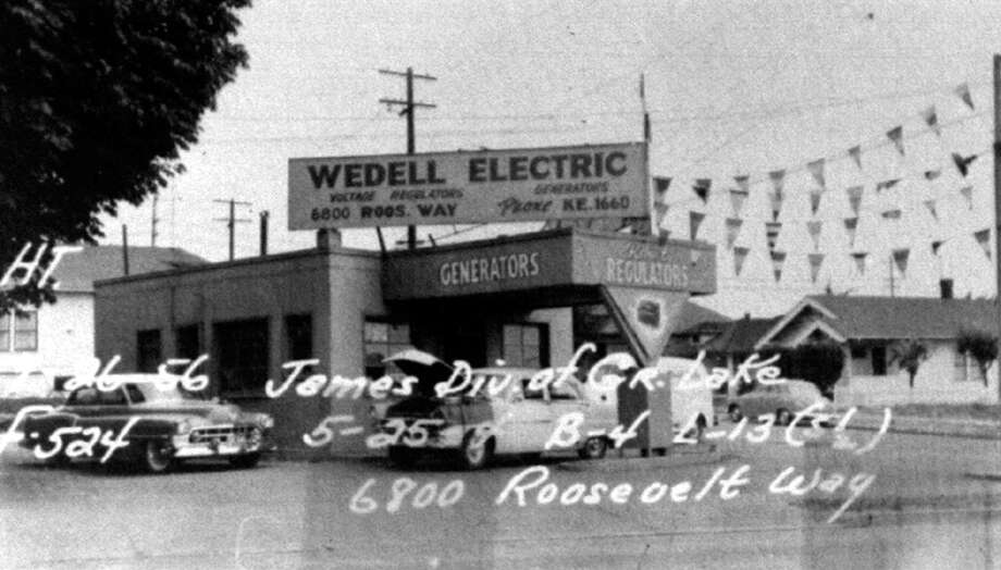 The Roosevelt neighborhood Then and now