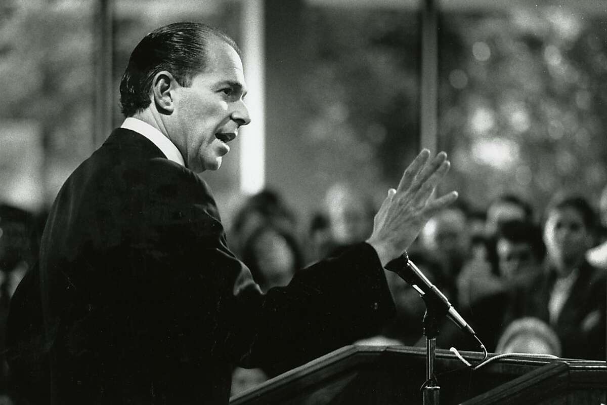 Evan Dobelle spoke after his inauguration as chancellor of San Francisco Community College on Nov. 5, 1990.