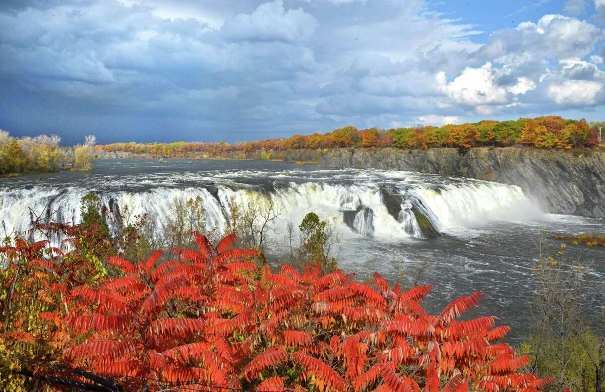 Letter Cohoes Falls land is available to all