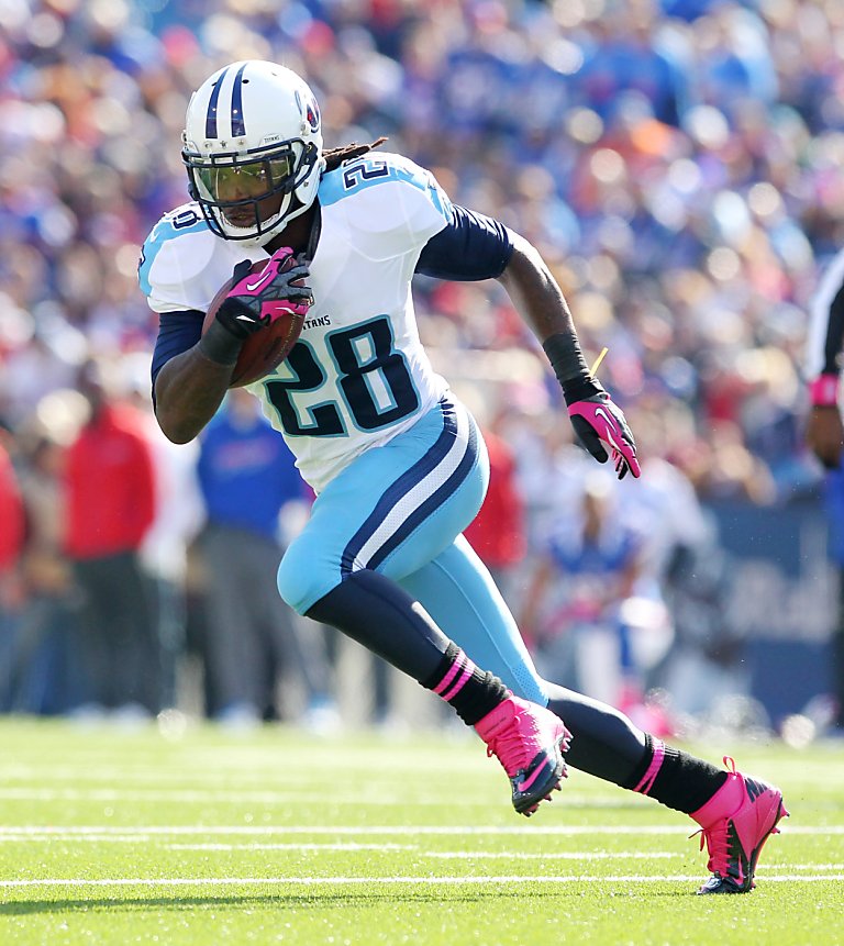 Chris Johnson explodes as Titans outlast Rams 28-21