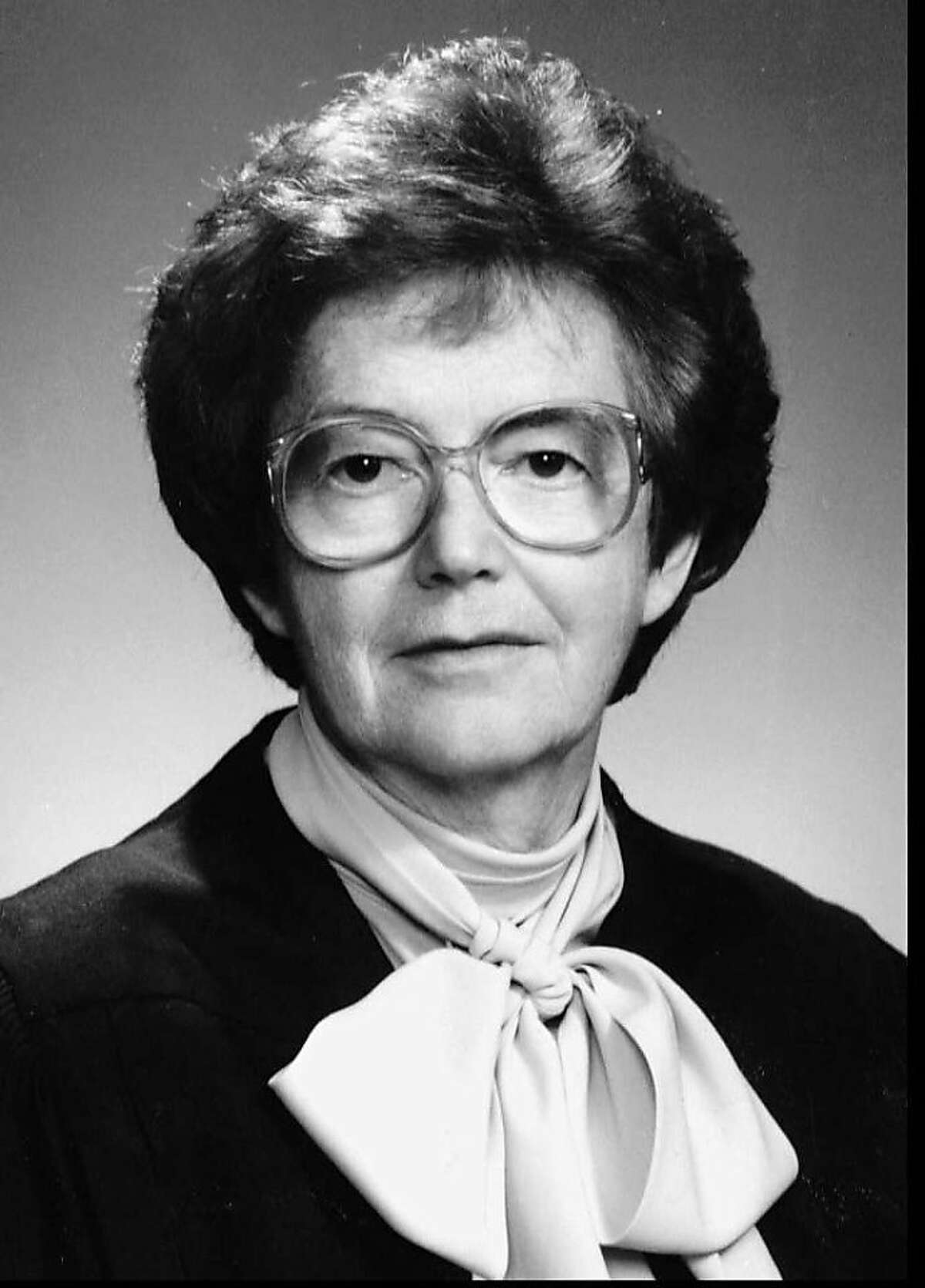 U.S. Appeals Judge Betty Fletcher Dies