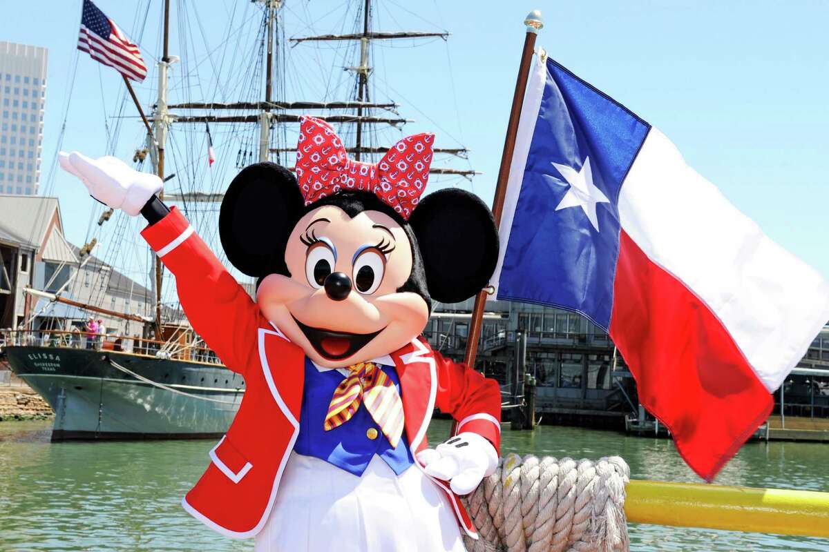 Disney Cruise Merry Christmas Galveston 2022 Disney Cruise Line Returning To Port Of Galveston