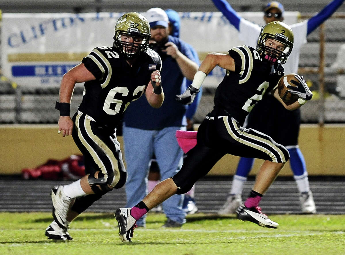 Nederland beats Ozen with opportunistic 'D'