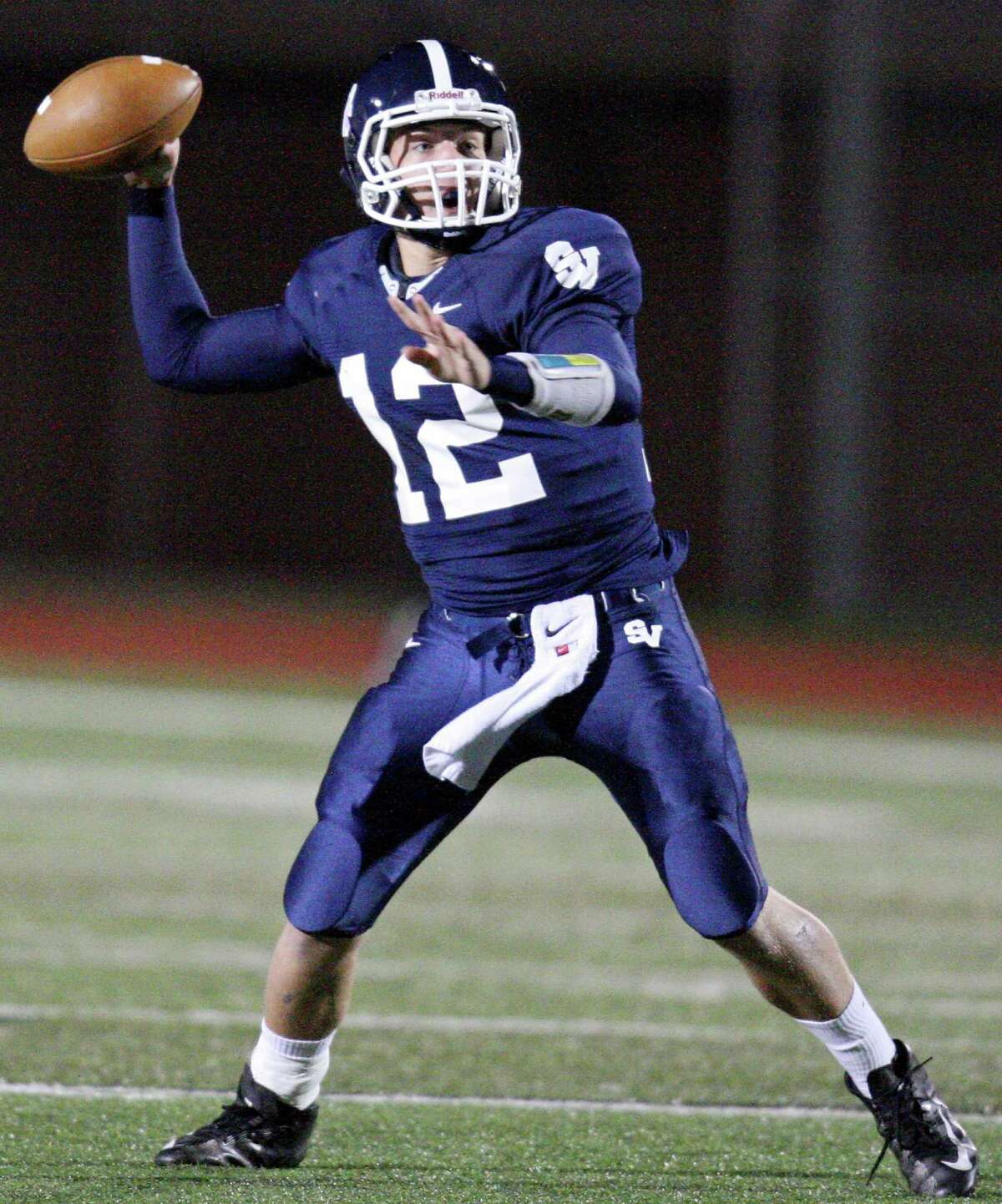 Smithson Valley's Garrett Smith passes against New Braunfels Canyon during first half action Friday Oct. 26, 2012 at Ranger Stadium in Spring Branch, Tx.