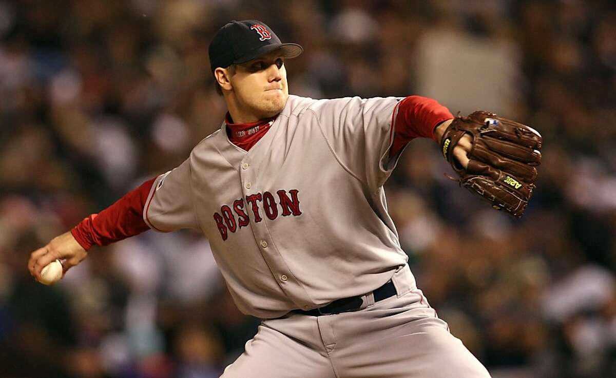 Former Red Sox Great Jonathan Papelbon Breaks Down Approach On Hill