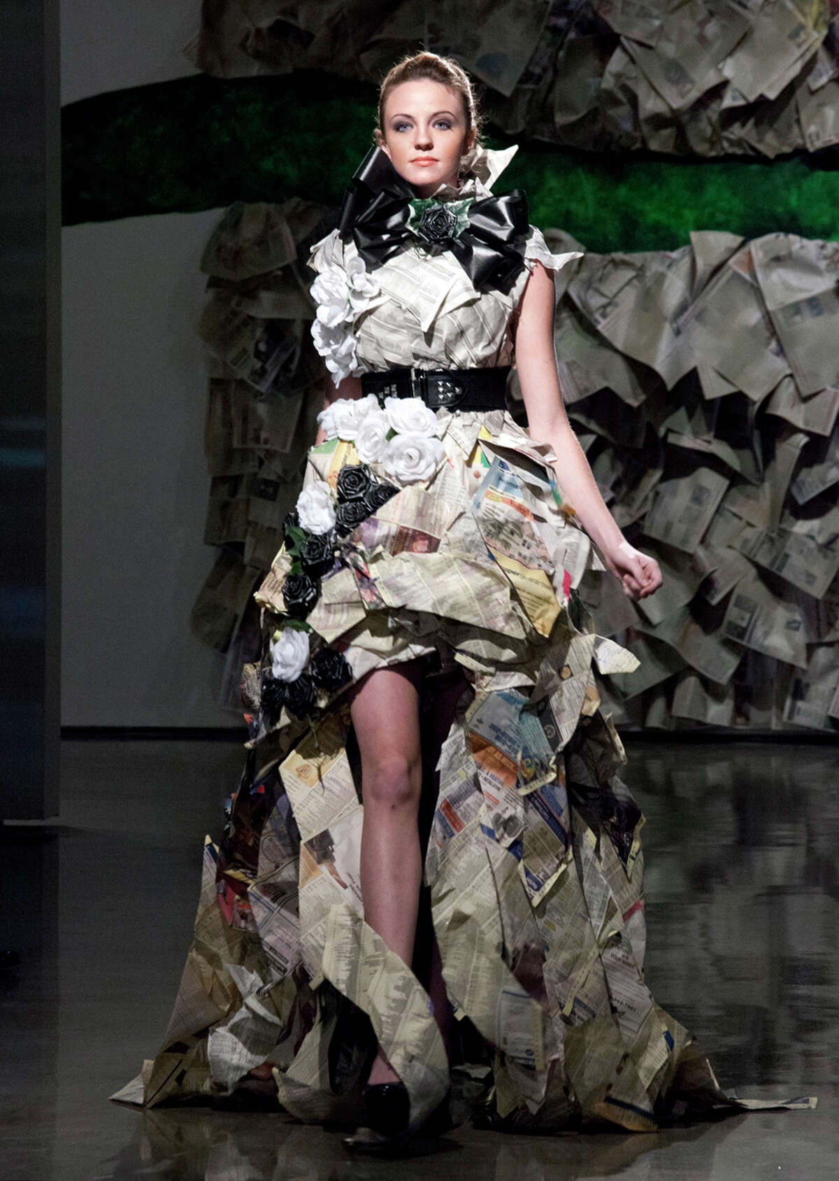 Eco-fashion show artistic, irreverent