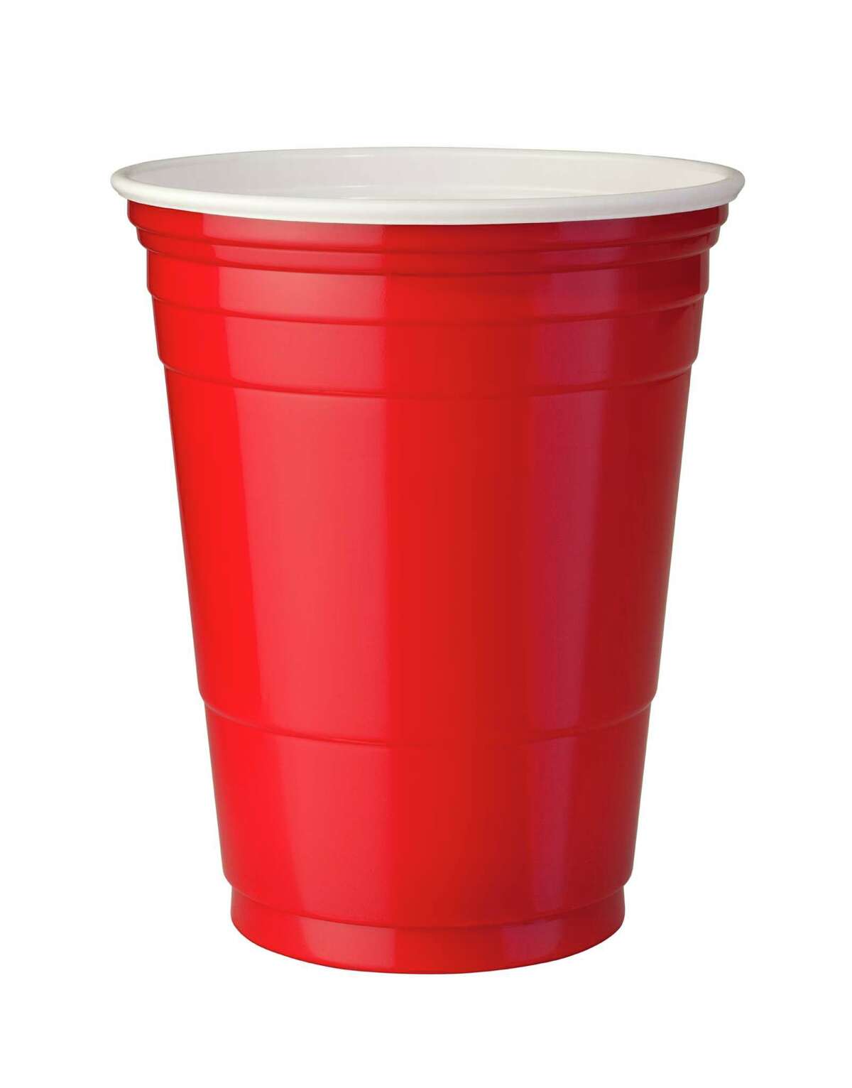 plastic cups with lids and straws