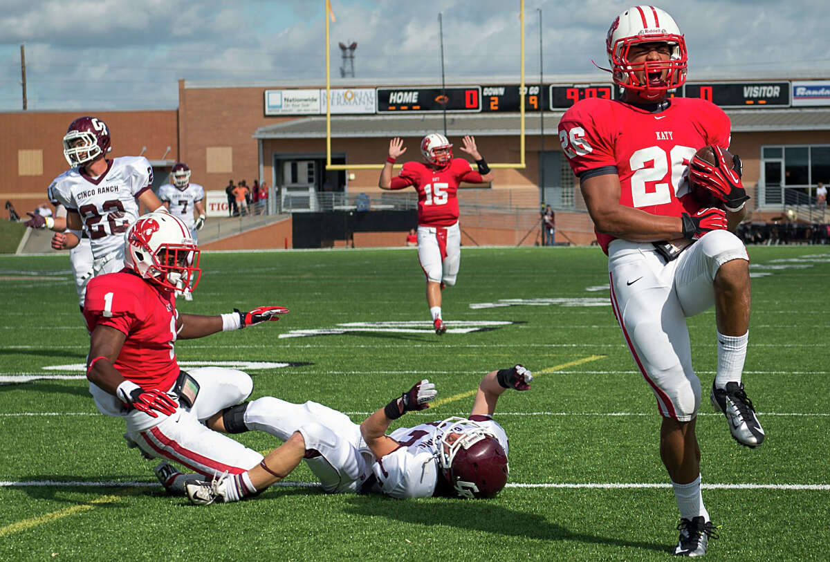 Katy holds off Cinco Ranch 3521 to earn its 500th win
