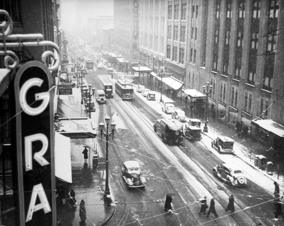 PHOTOS: The 1940s snowstorm that stopped Seattle