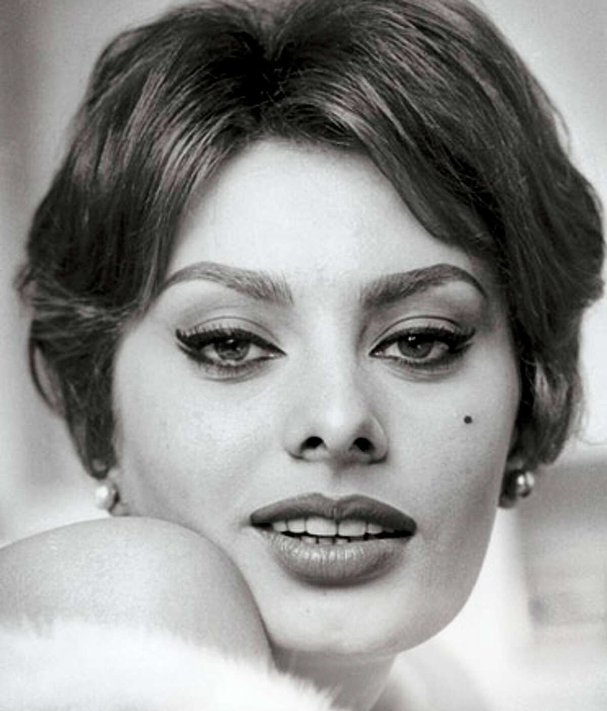 The 50 Most Iconic Beauty Looks of All Time