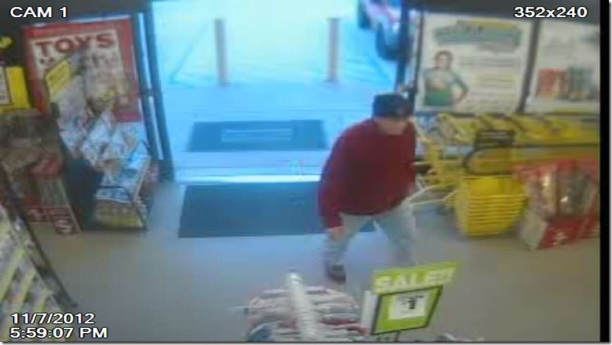 Pinehurst Police need help identifying a man who walked into a Dollar General Wednesday and robbed the store at gunpoint.