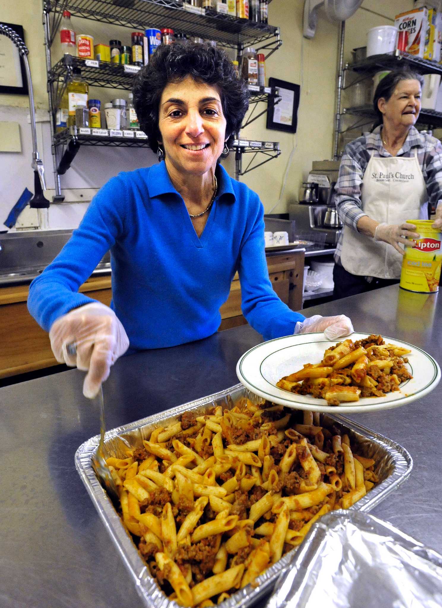 Redding resident coordinates volunteers for local soup kitchen