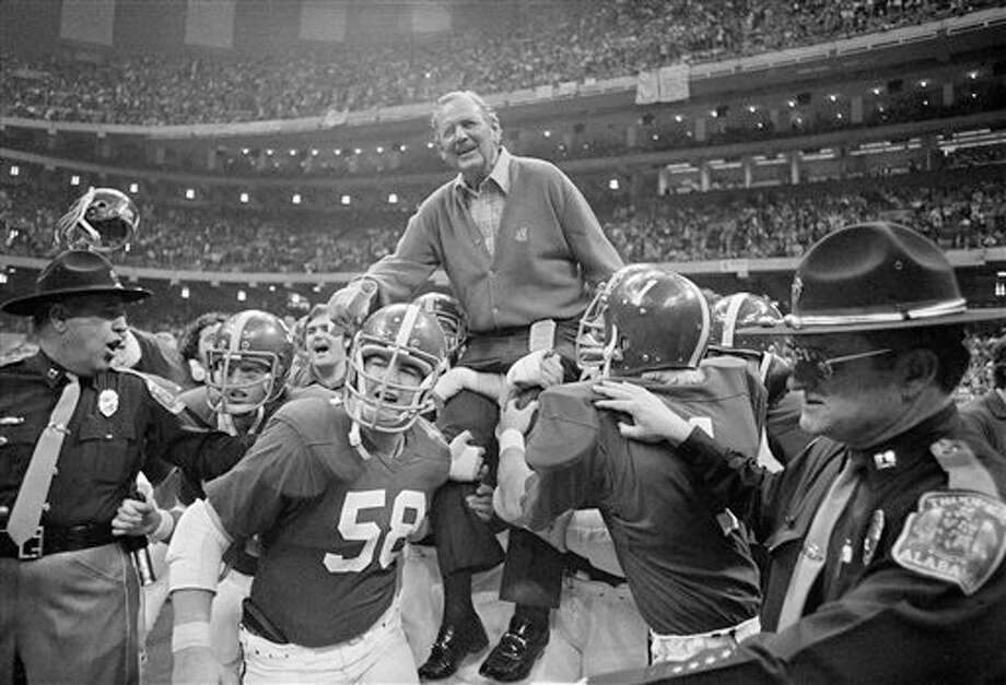 A look back at A&M and Bama coach Paul 'Bear' Bryant San Antonio