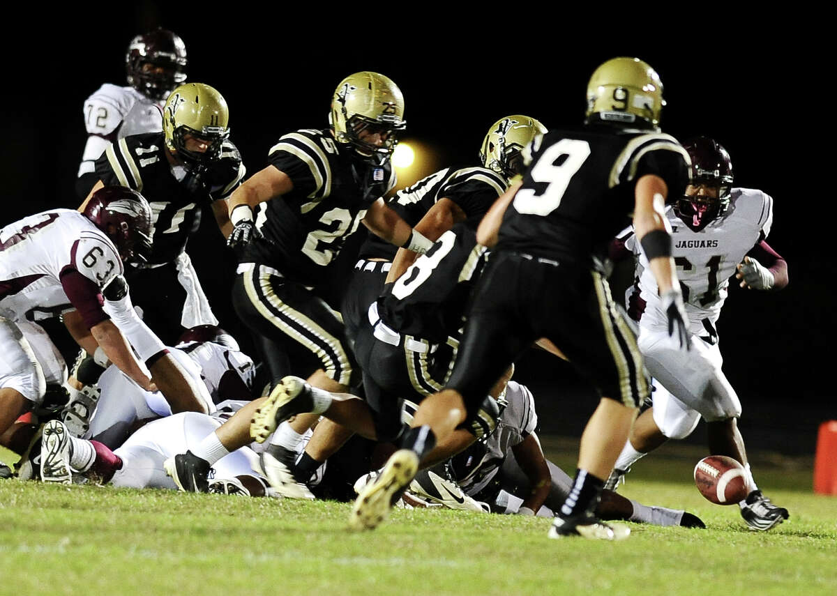 Quick hits on high school football playoffs