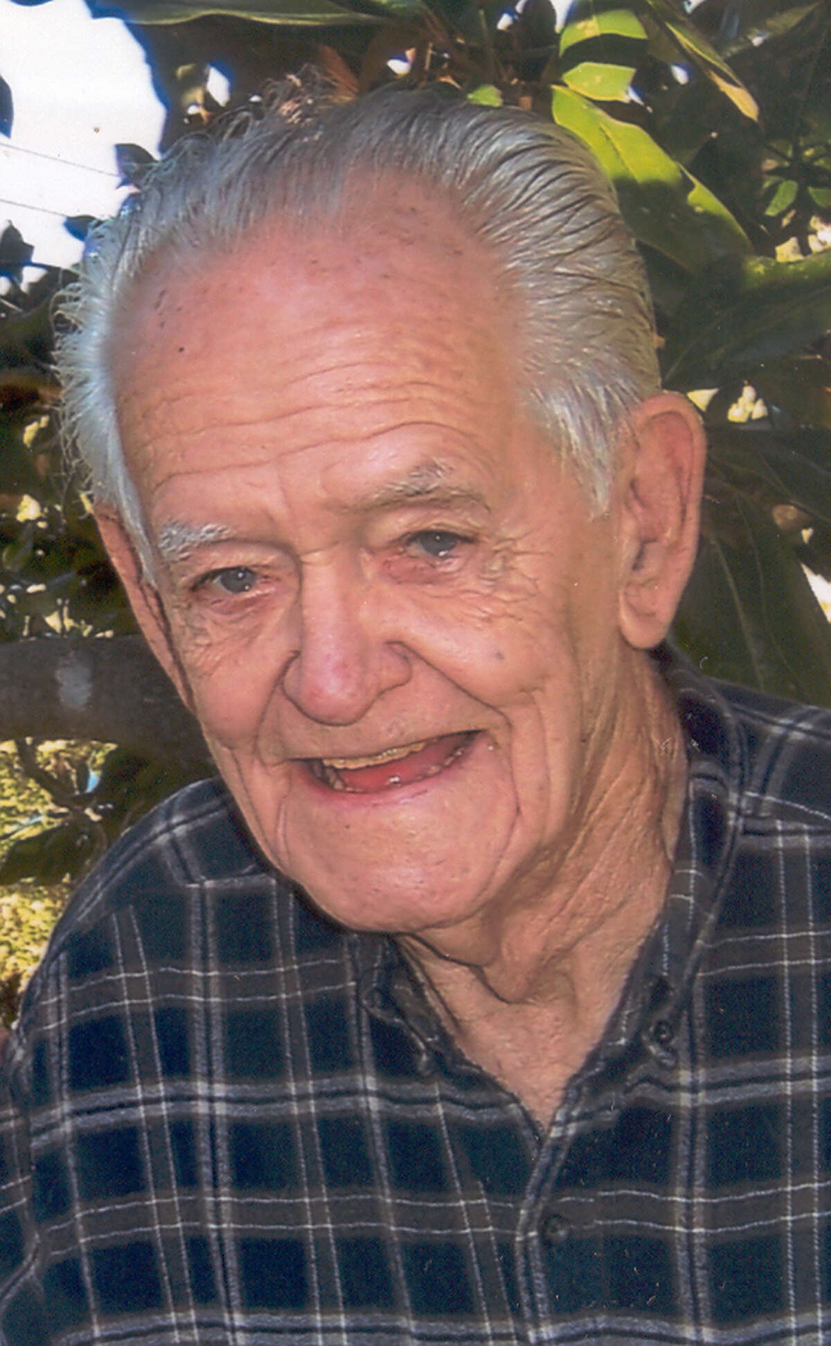 Heartbreaking Loss Beloved Franklin Resident Passes Away Suddenly - c3xpr77