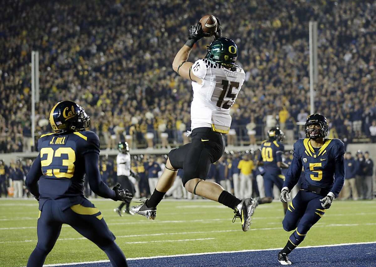 Oregon powers past Cal