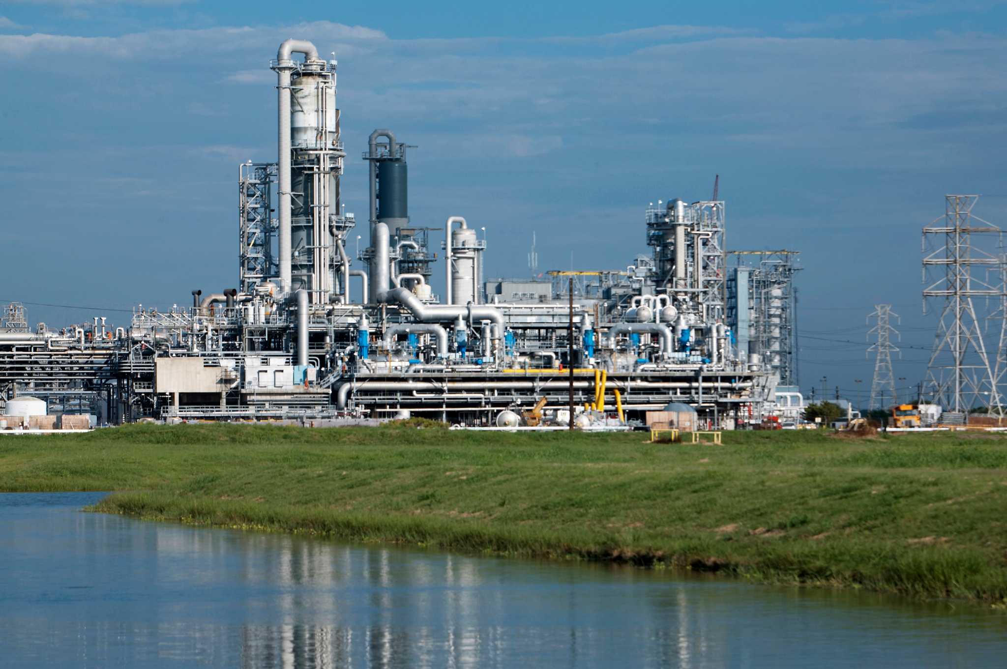 BASF to delay $1 4 billion plant expansion