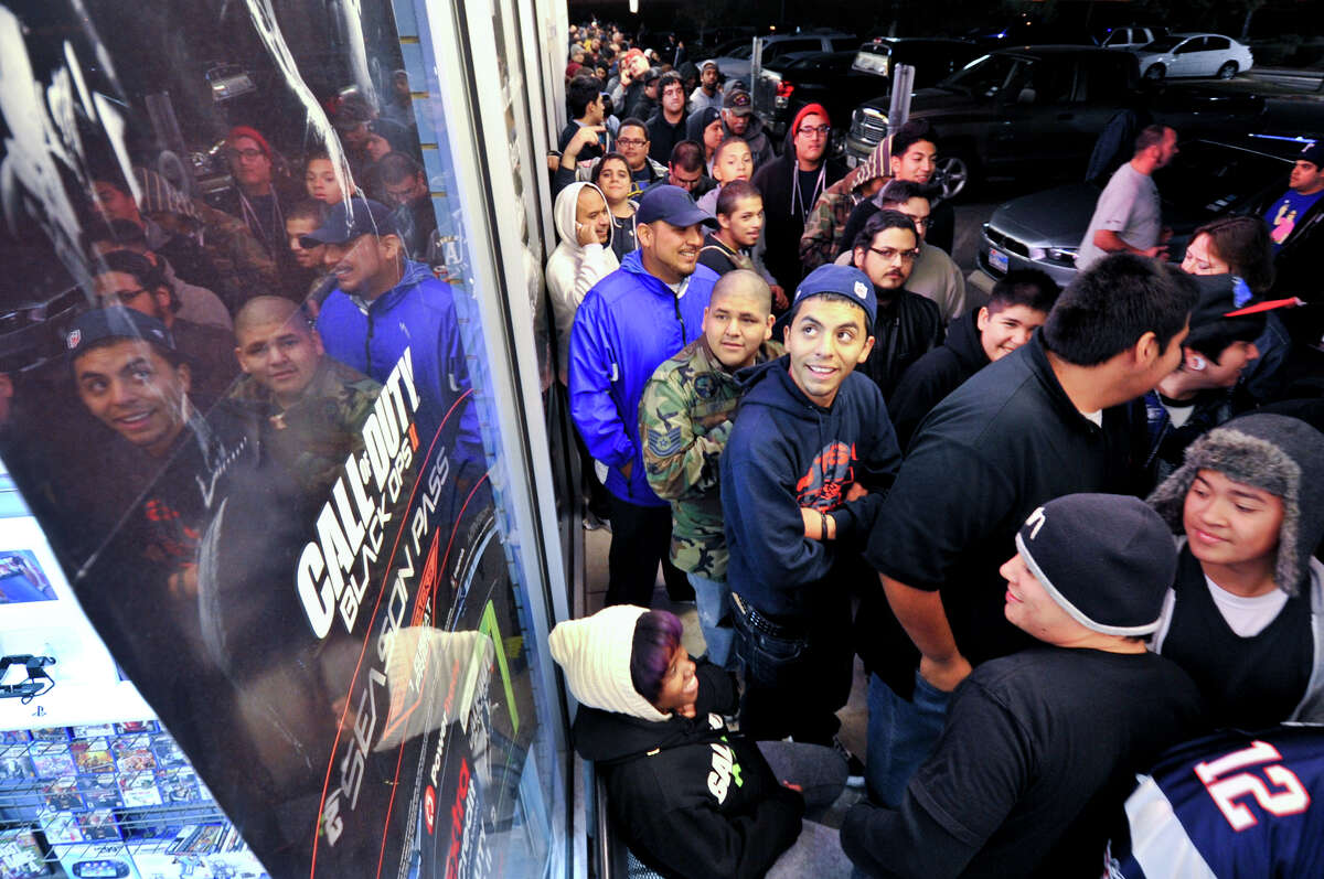 Over 300 people lined up at the GameStop near 410 and Military Drive Monday night for the midnight release of Call of Duty Black Ops2.