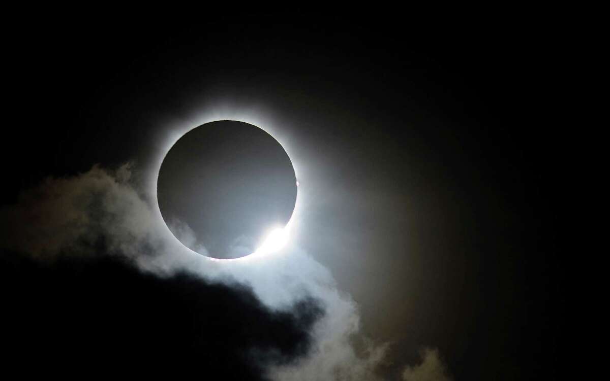Near totality is seen during the solar eclipse at Palm Cove on November 14, 2012 in Palm Cove, Australia. Thousands of eclipse-watchers have gathered in part of North Queensland to enjoy the solar eclipse, the first in Australia in a decade.