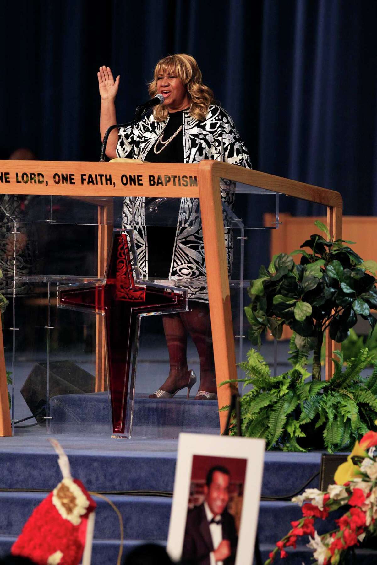 Boxing trainer celebrated