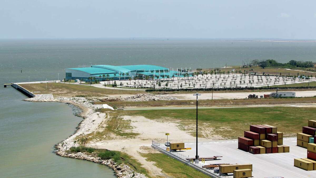 Bayport secures two new cruise ship contracts