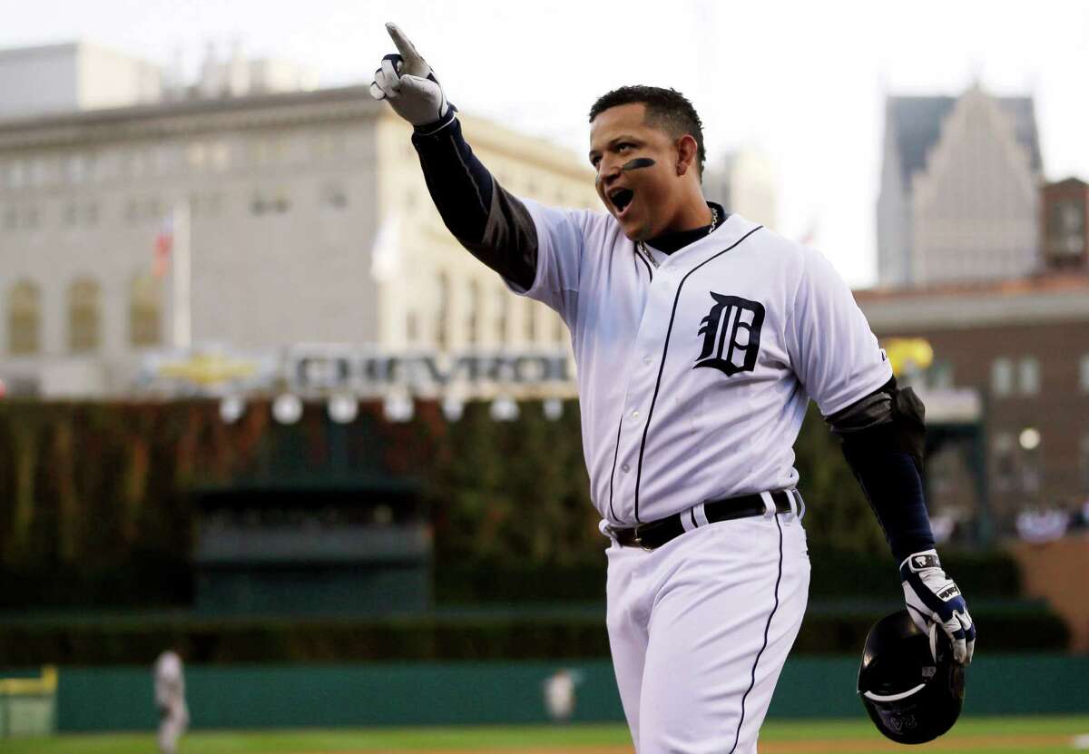 Remember Miguel Cabrera? Former Marlin Becomes 7th Player In