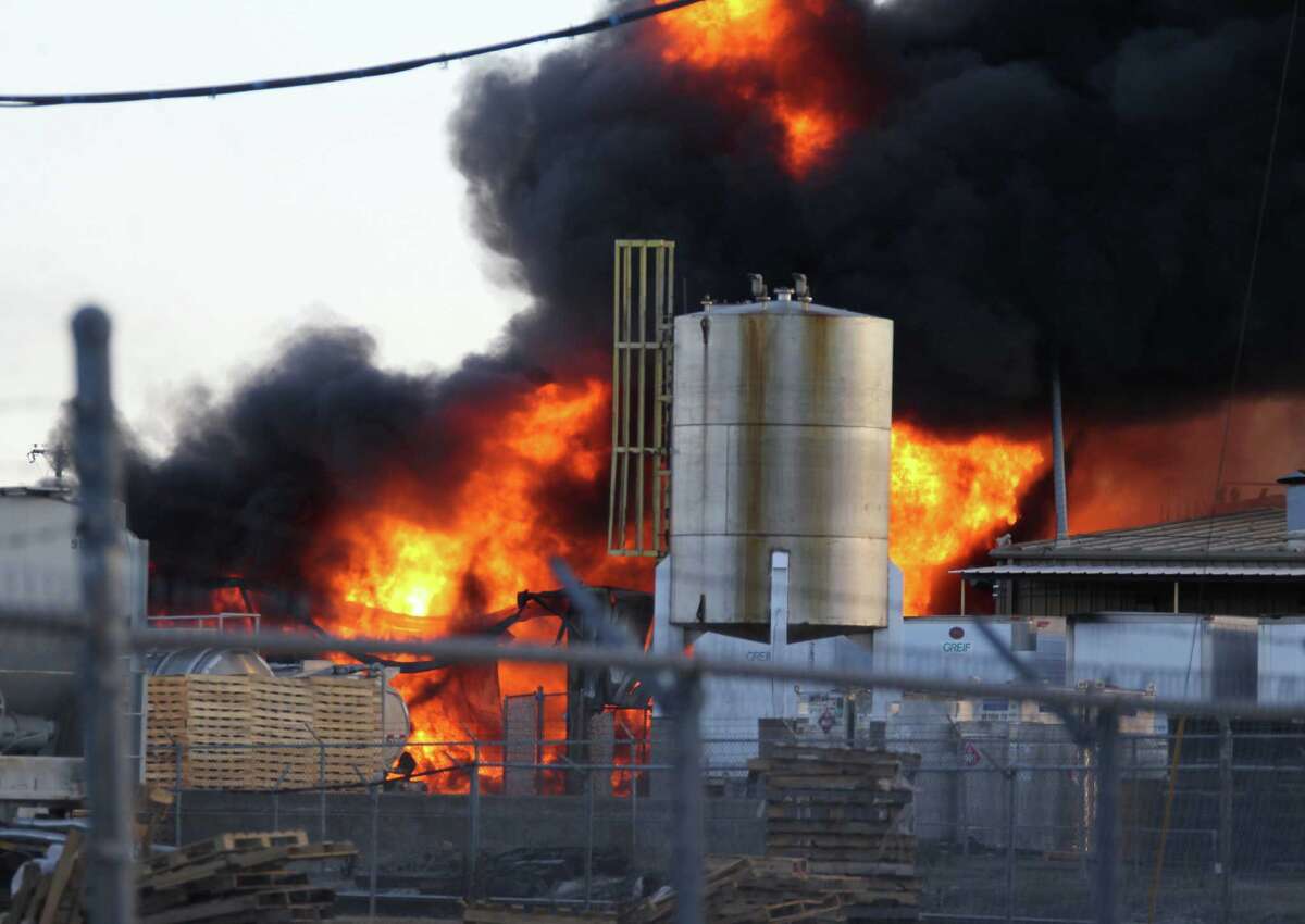 Chemical plant fire in Garland