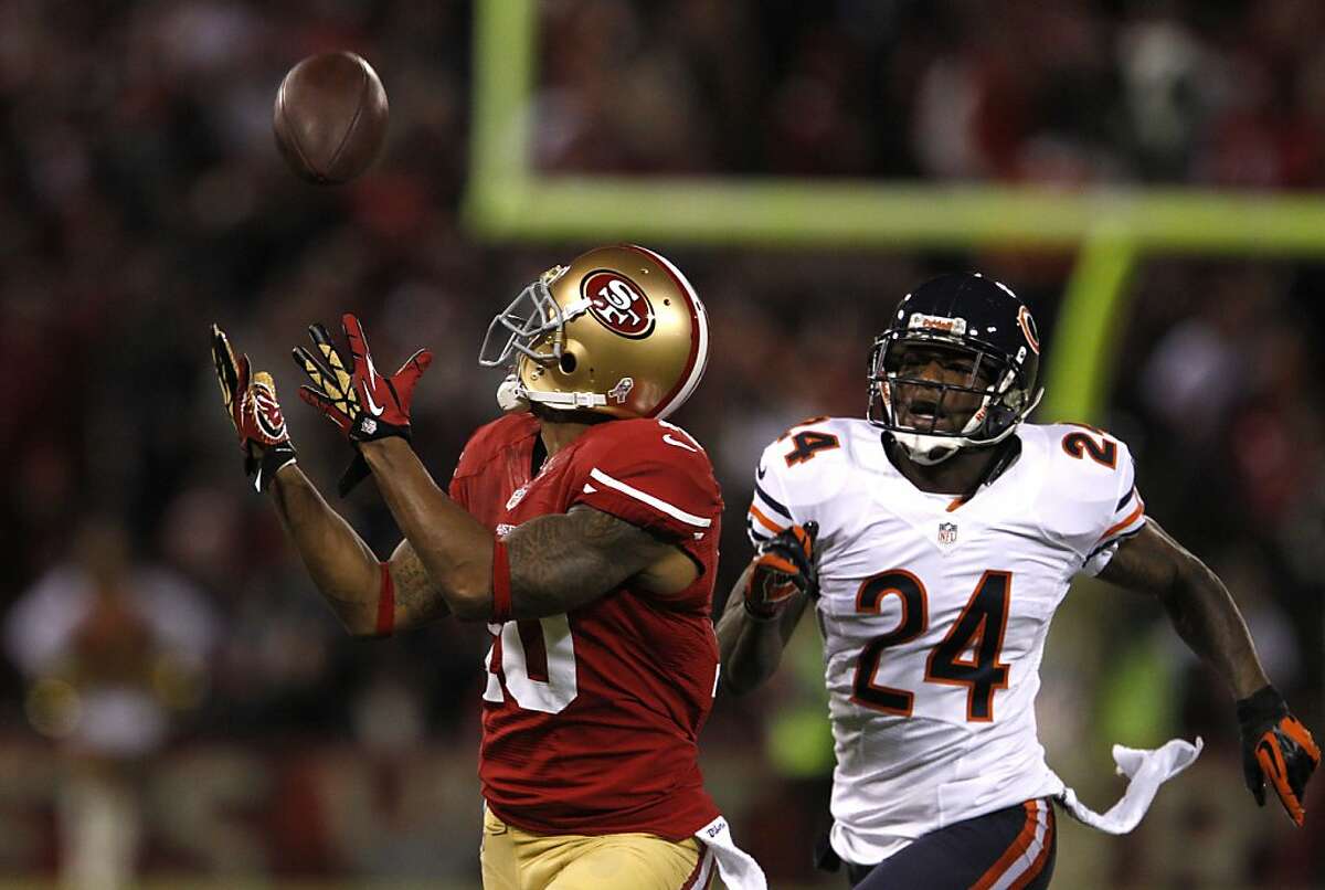 49ers wide receiver Kyle Williams (10) out runs Chicago Bears cornerback Kelvin Hayden (24) to catch the ball for a gain in the first quarter of the San Francisco 49ers game against the Chicago Bears at Candlestick Park in San Francisco, Calif., on Sunday November 19, 2012.