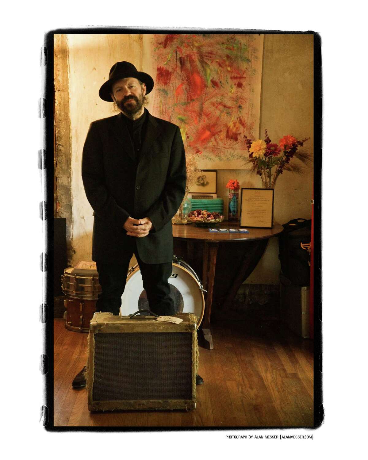 Colin Linden's "Still Live" is a showcase of the blues and more.