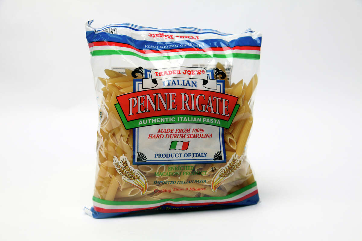 Eye on the Aisles Trader Joe's Italian Penne Rigate