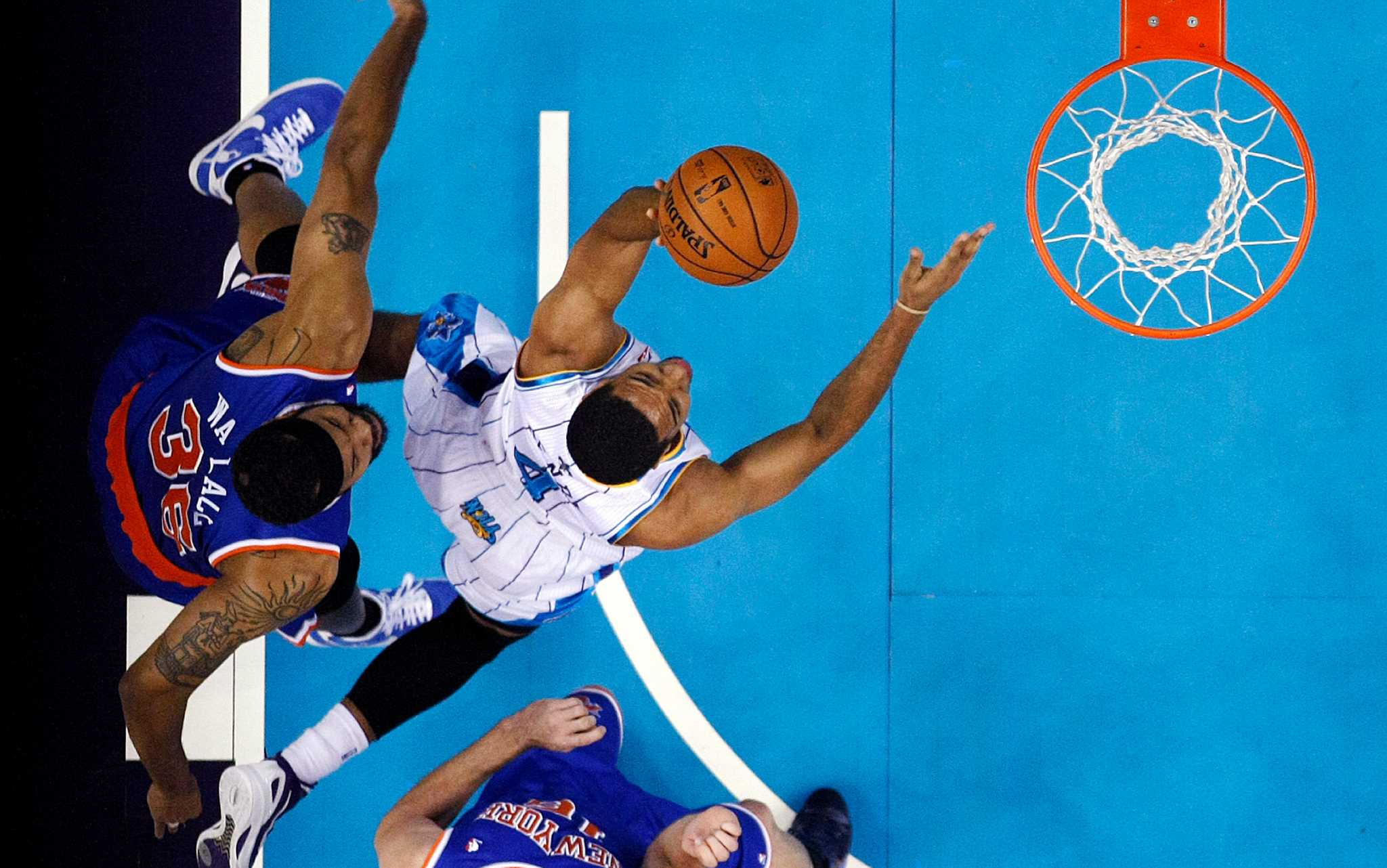 Knicks Hammer Hornets