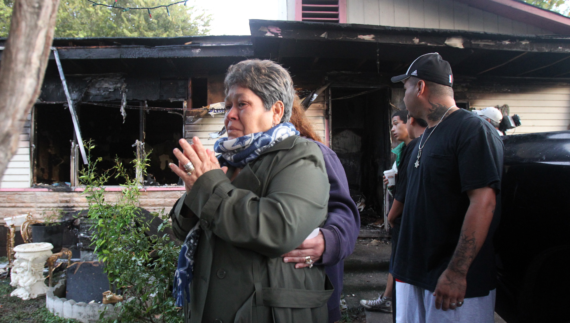 Day before holiday, a family loses its home