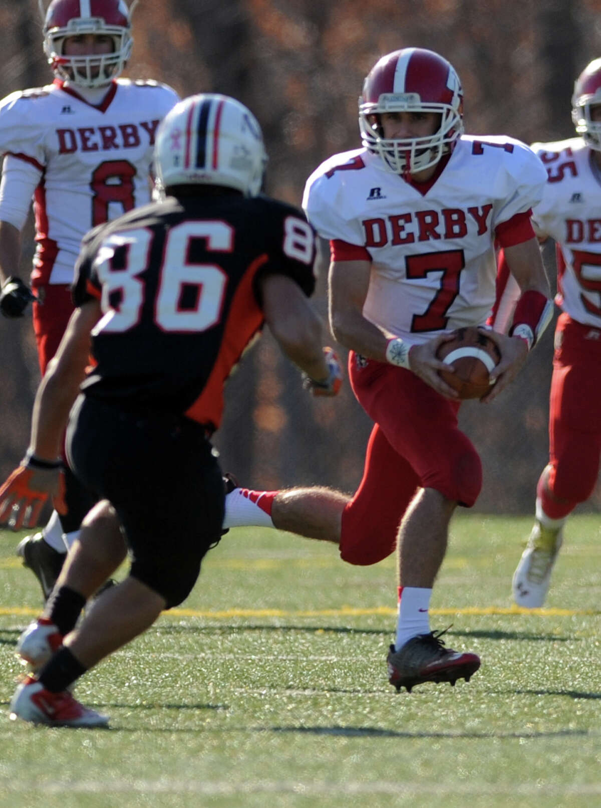 Piccirillo leads Shelton past Derby
