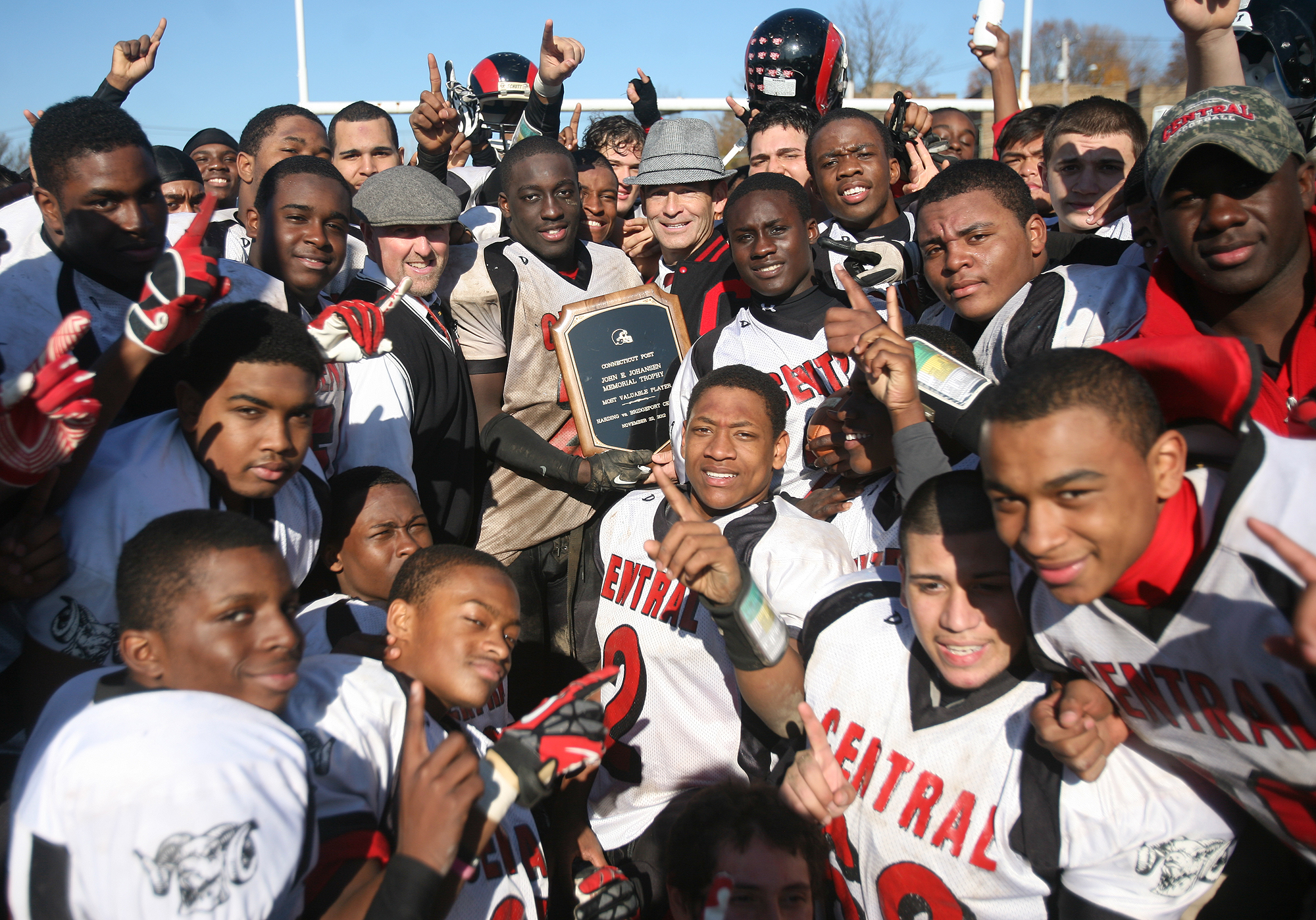 Bridgeport Central vs. Harding Thanksgiving rivalry reaches 100 games.