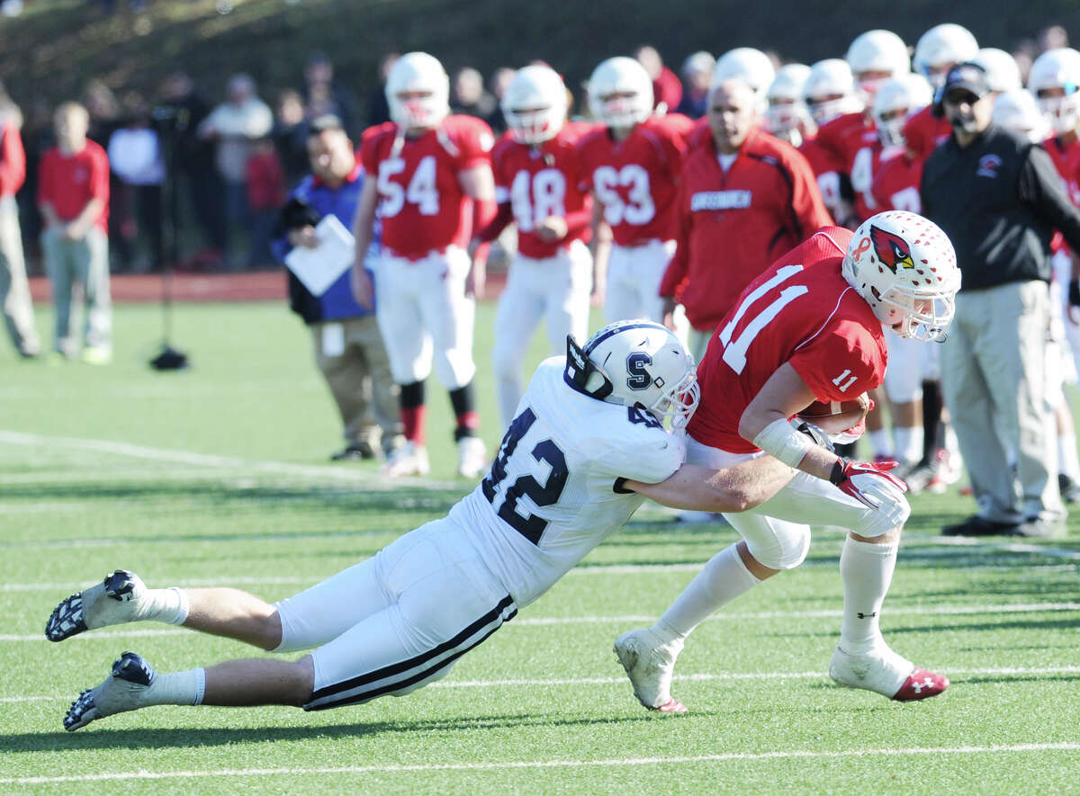 Staples holds off Greenwich for second straight FCIAC title