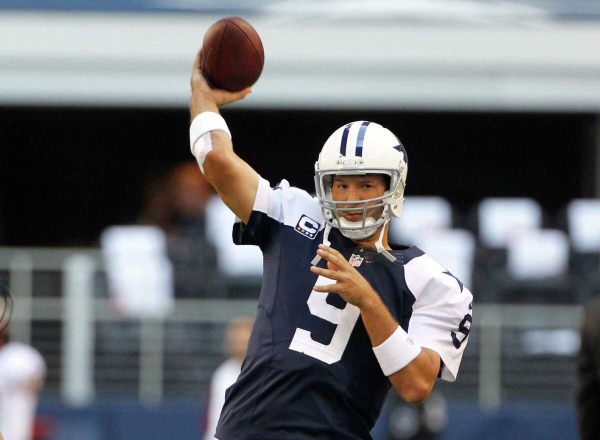 Redskins' RG3 feasts on Cowboys' defense