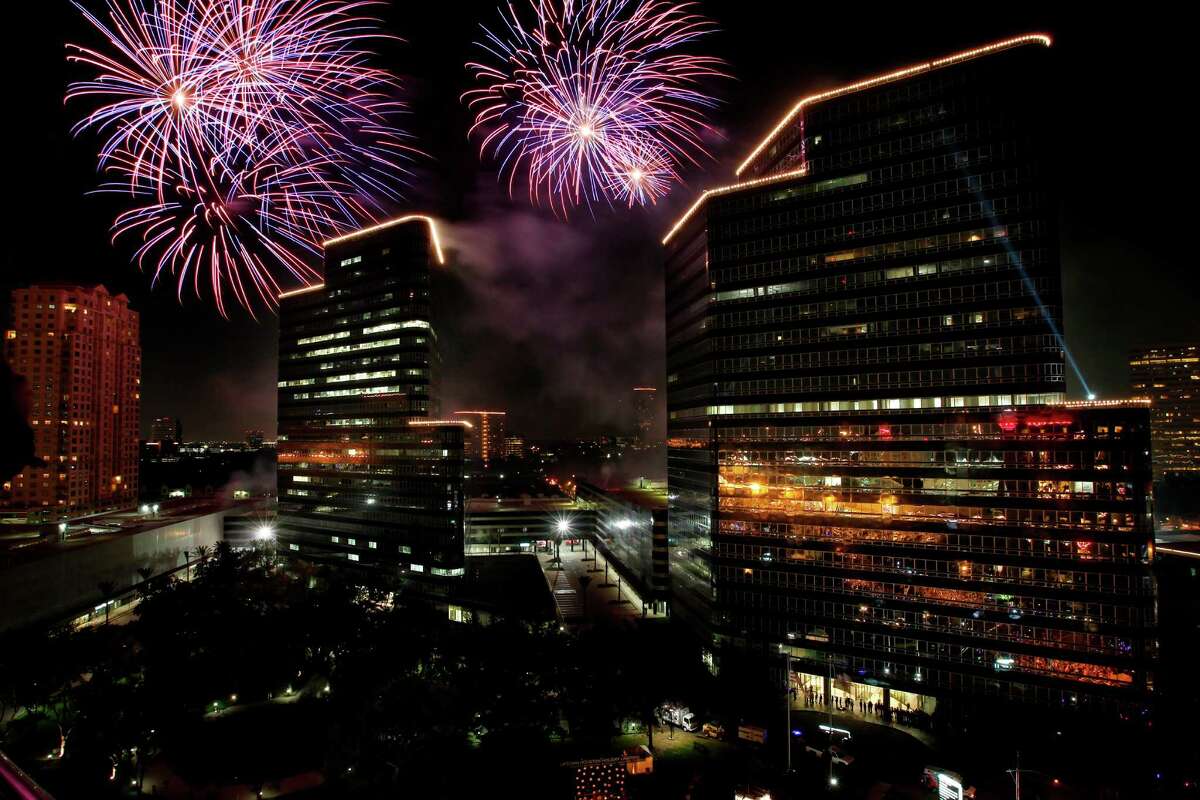 This is where to see fireworks in Houston on Thanksgiving night