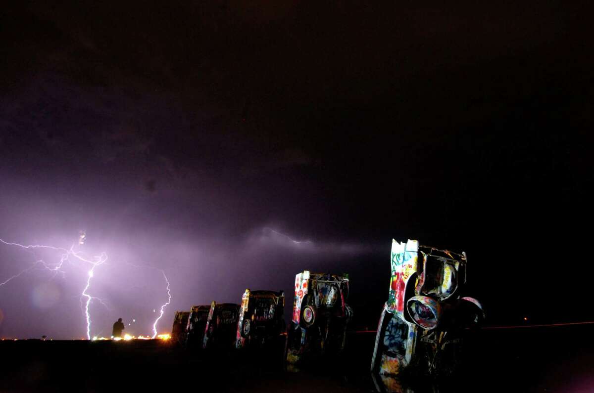 Photo Houston Lightning Strike Lights Up Dark Sky 