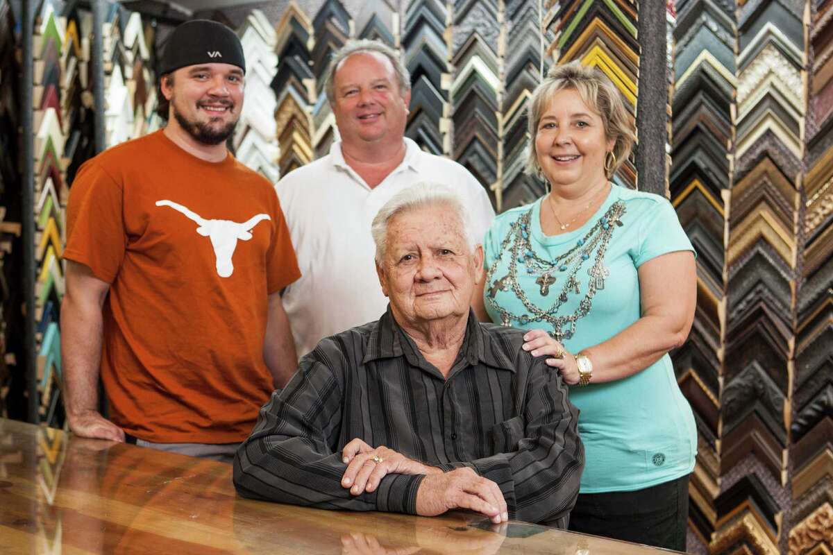 Davis Hardware keeps the business all in the family