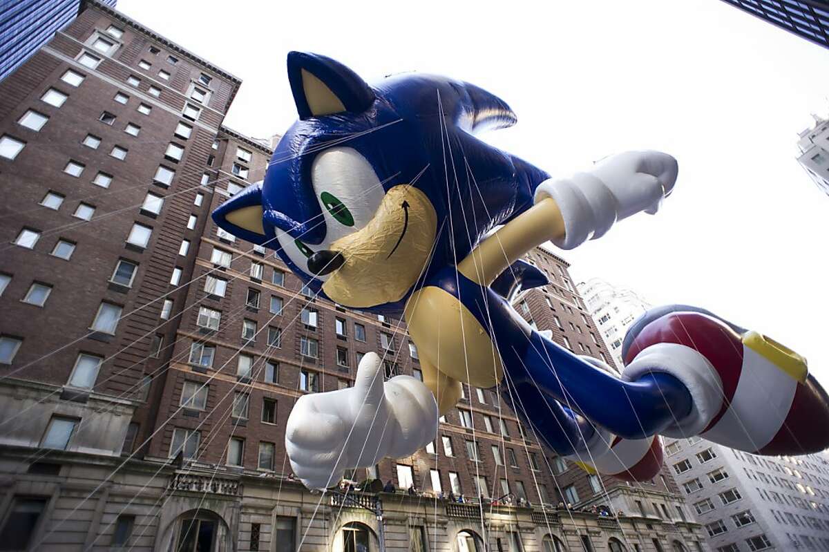 Sonic Boom Mascots Hamley Parade