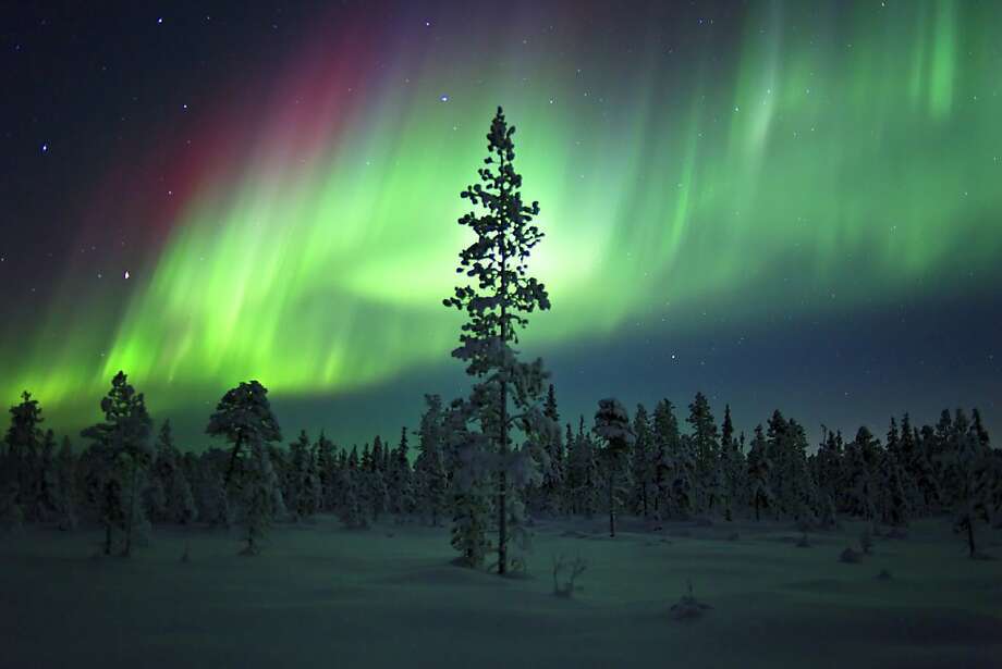 Huge aurora borealis displays expected - SFGate