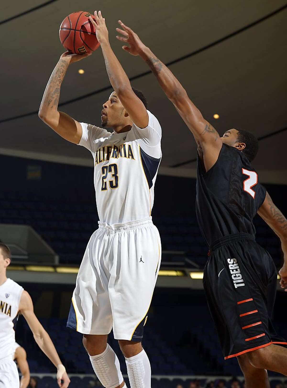 Cal defeats Pacific to win tourney