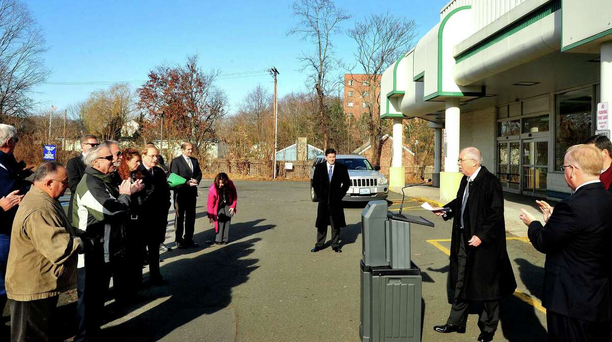 New grocery store coming to Danbury