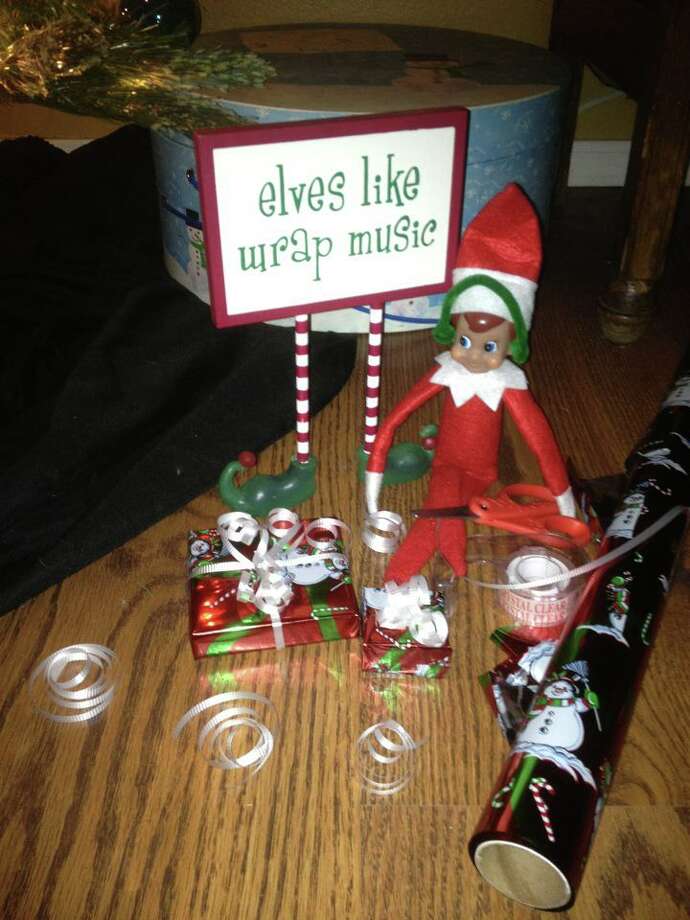 Funny, dirty 'Elf on the Shelf' memes take over the Internet - Houston ...