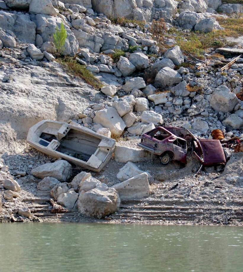 How many drops does Medina Lake have left? San Antonio ExpressNews