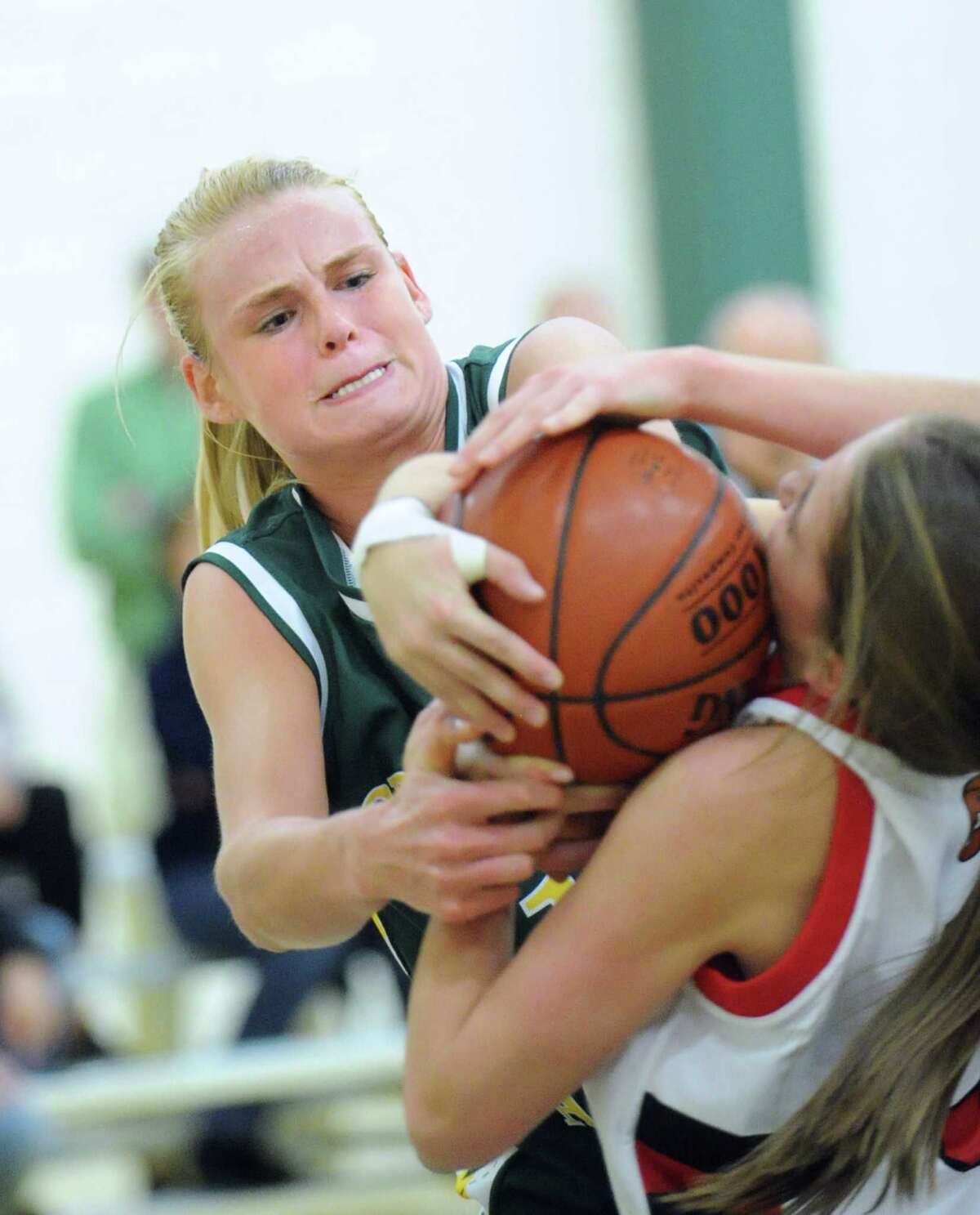 Greenwich Academy basketball falls in opener