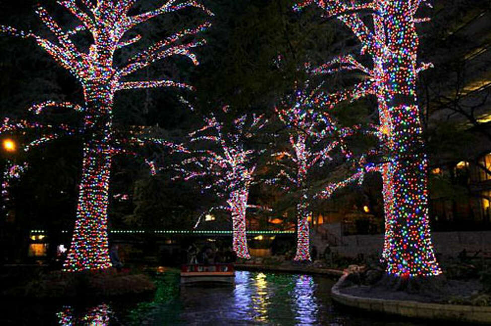 River Walk Christmas lights, by the numbers