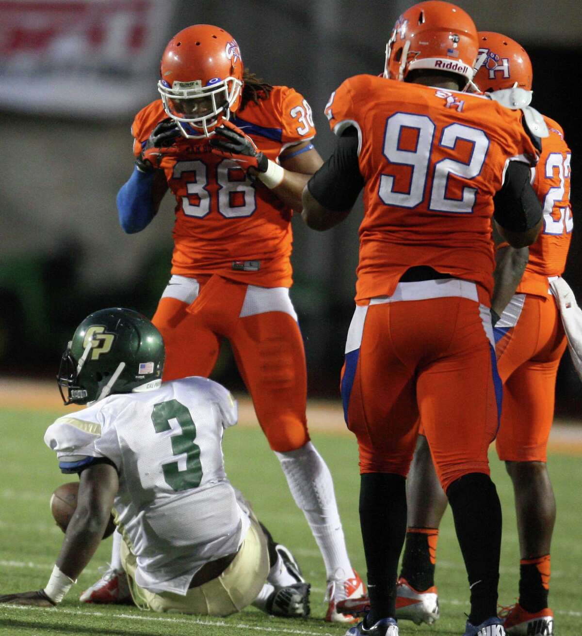 Sam Houston State advances with sloppy win