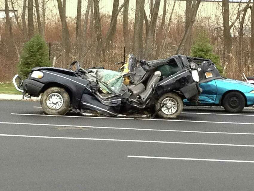 Police focus on 22yearold driver in fatal crash that killed two Shen